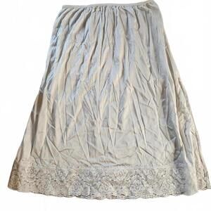 Womens White Half Slip Skirt Size 2X with Lace Trim